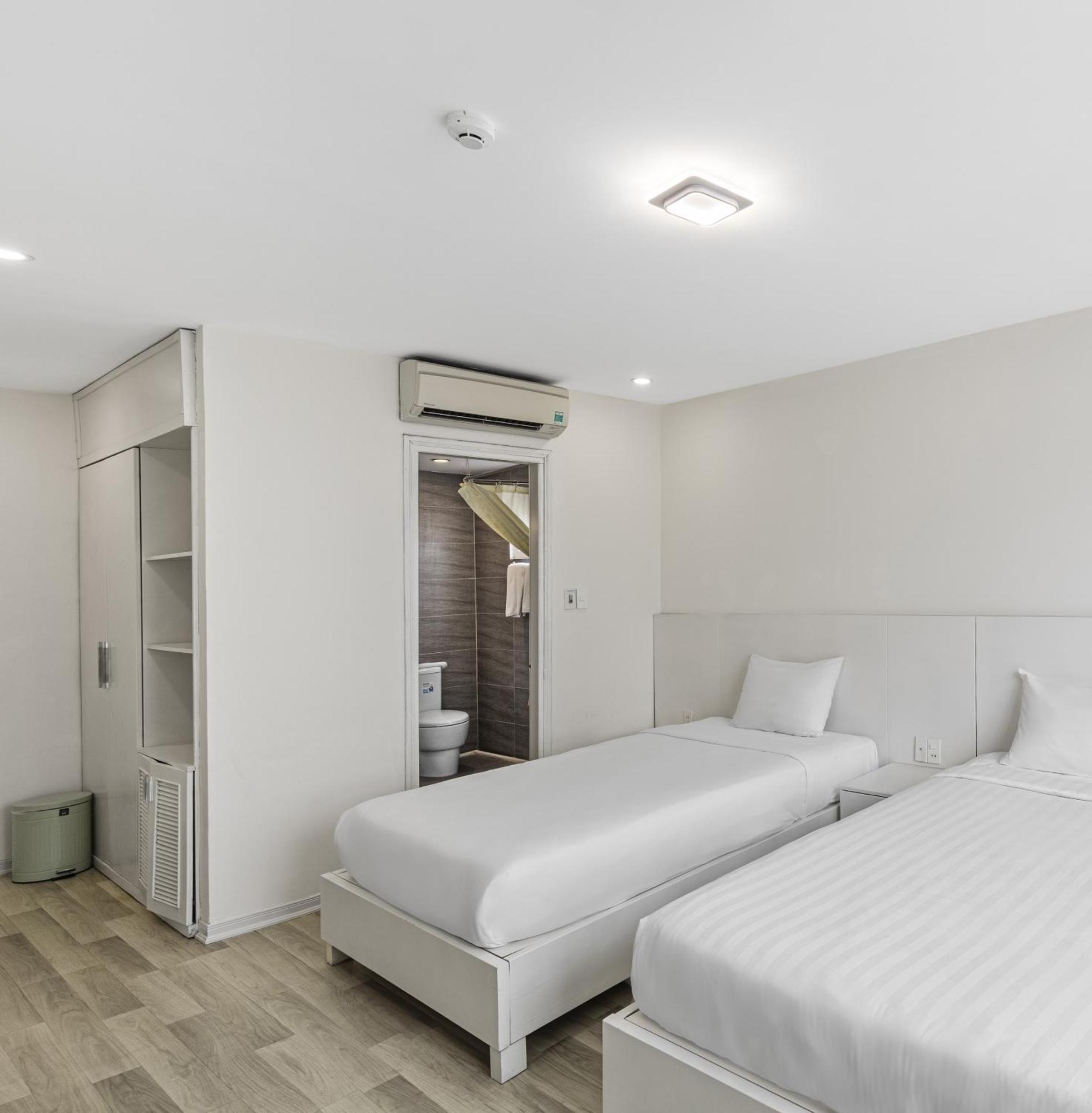 Alyssa Hotel Дананг Экстерьер фото