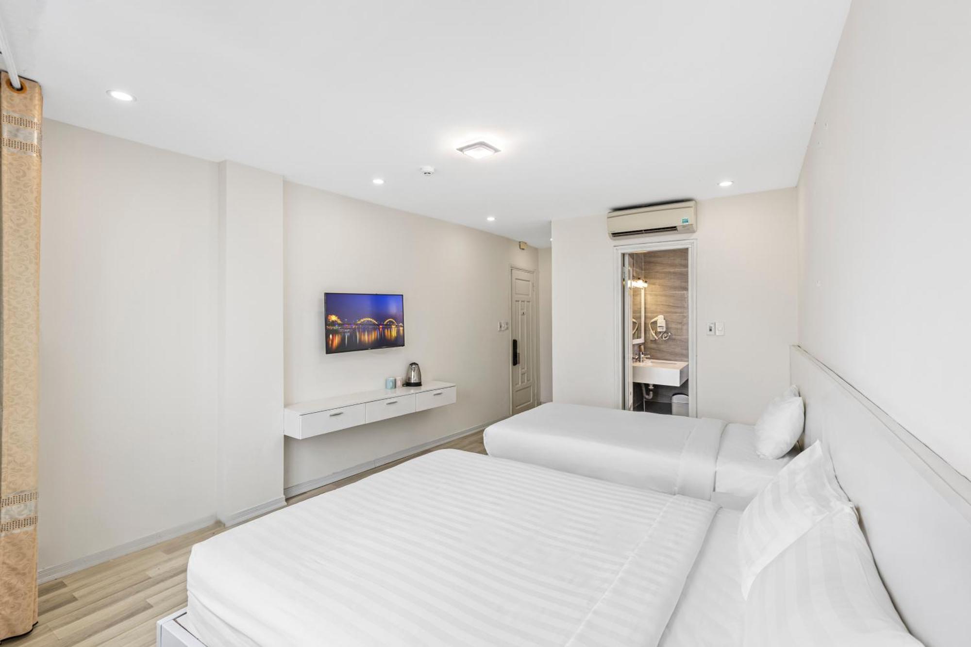 Alyssa Hotel Дананг Экстерьер фото
