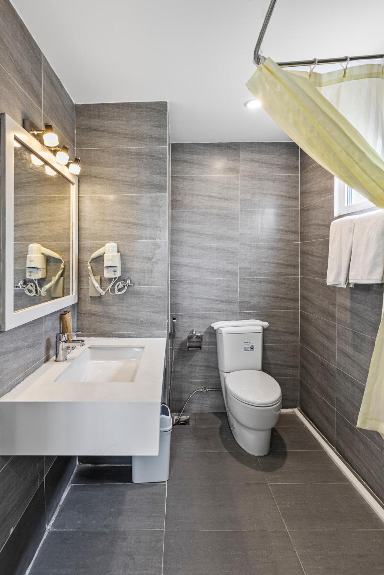 Alyssa Hotel Дананг Экстерьер фото