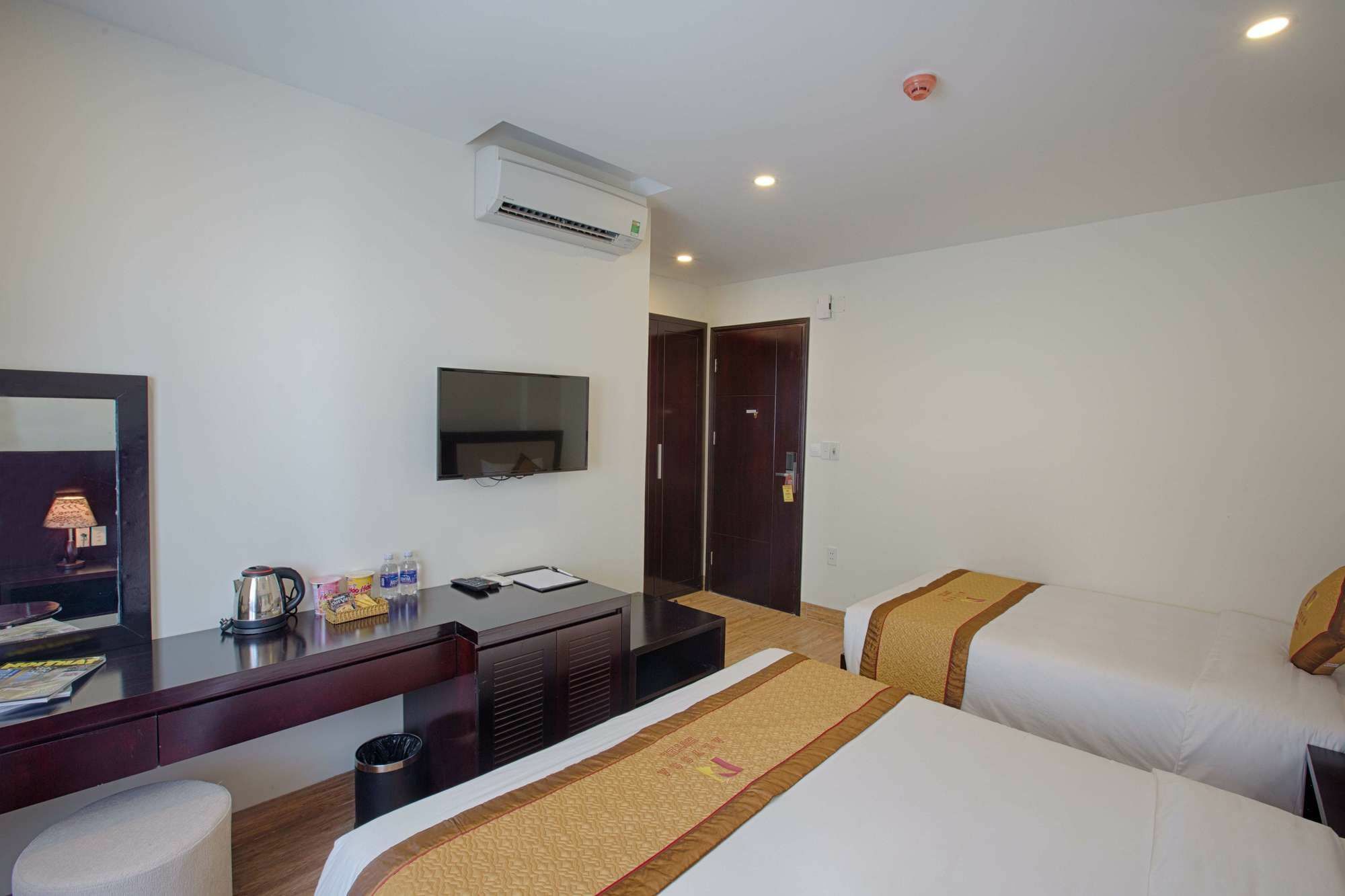 Alyssa Hotel Дананг Экстерьер фото